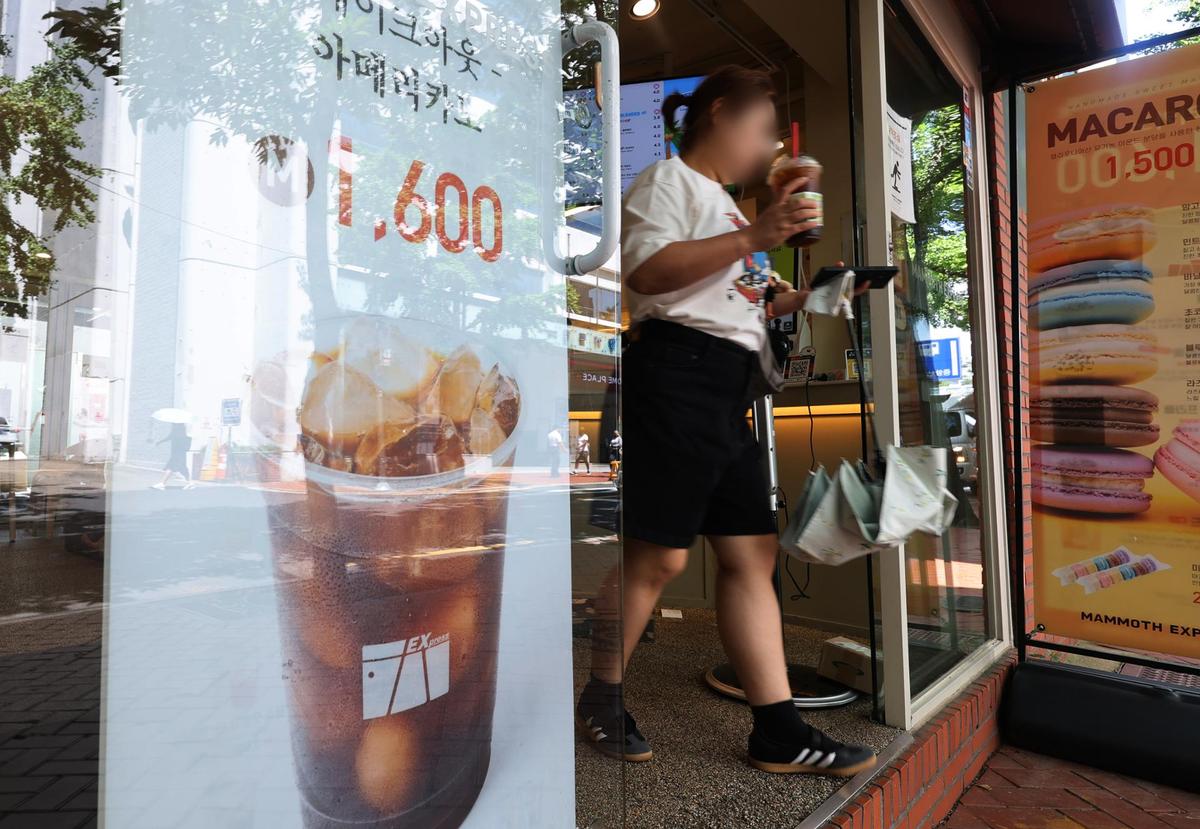 Korea's coffee market diversifies as premium, budget demand grows
