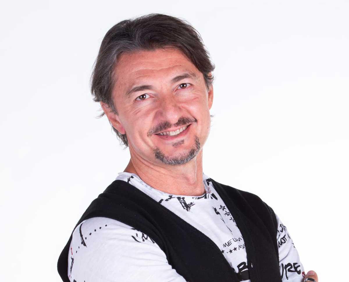 Il volto iconico di Made in Sud alle Terme dei Papi, Marco Capretti al Summer live show