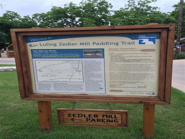A 75-minute walk from barbecue to river in Luling
