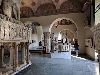 Castello Sforzesco: una deviazione da Cormano con la michetta