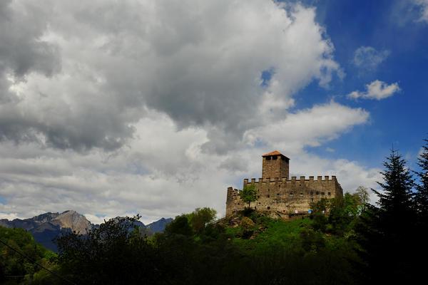 Castello di Zumelle, la deviazione storica da Tarzo