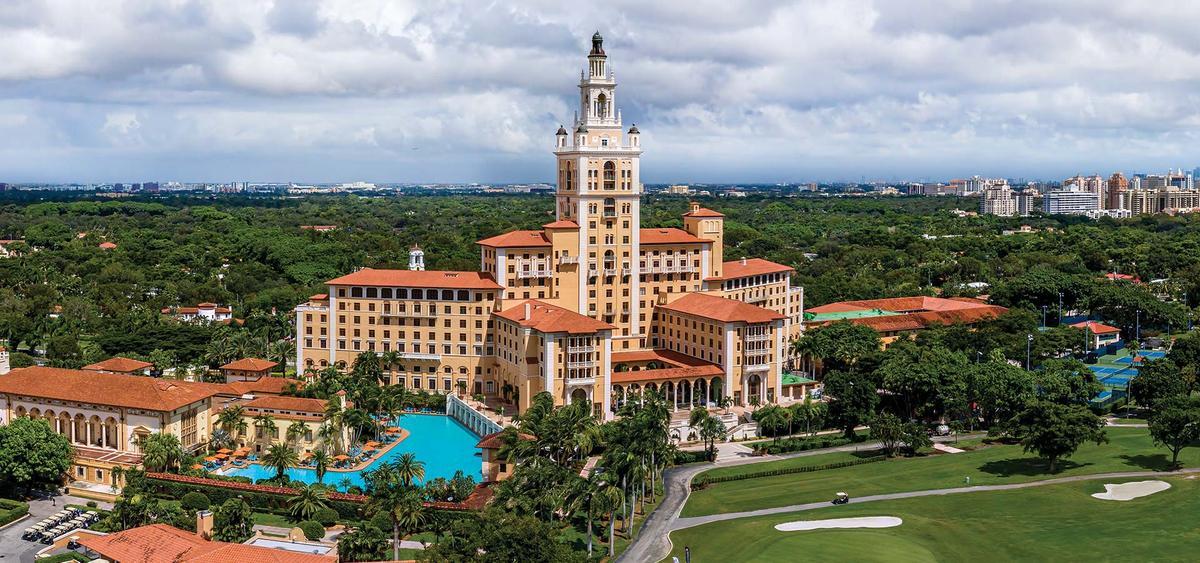Miami Biltmore Hotel: a 75-minute Coral Gables walk