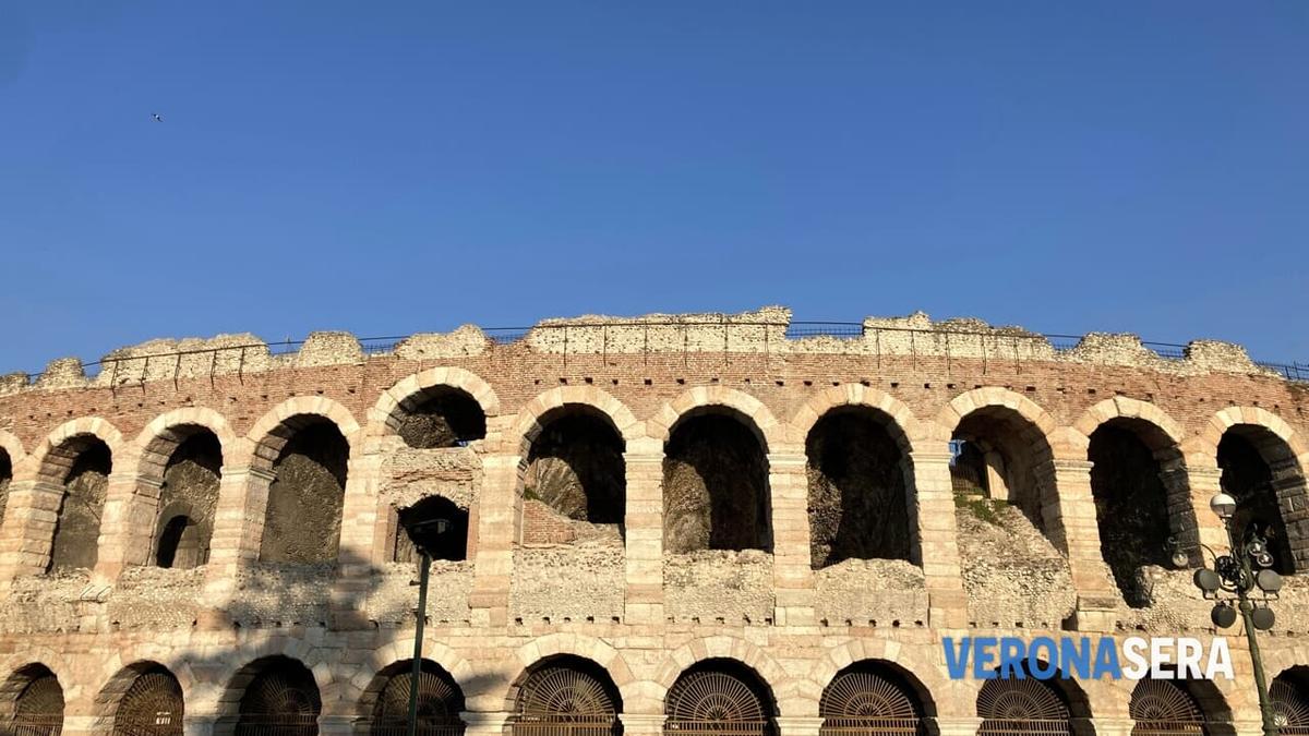 Visita guidata all'Arena di Verona: dalla storia dei gladiatori all'opera il 23 agosto 2026